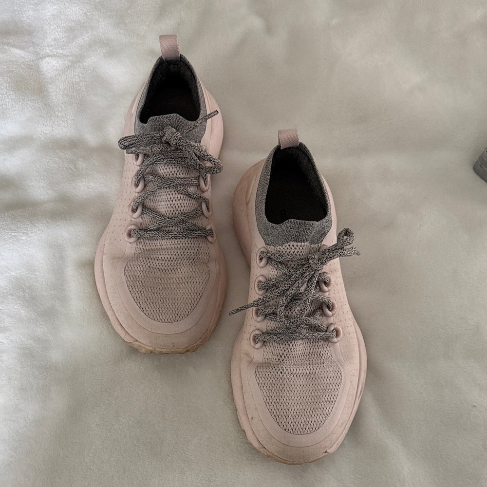 Women's Pale Pink Allbirds Sneakers